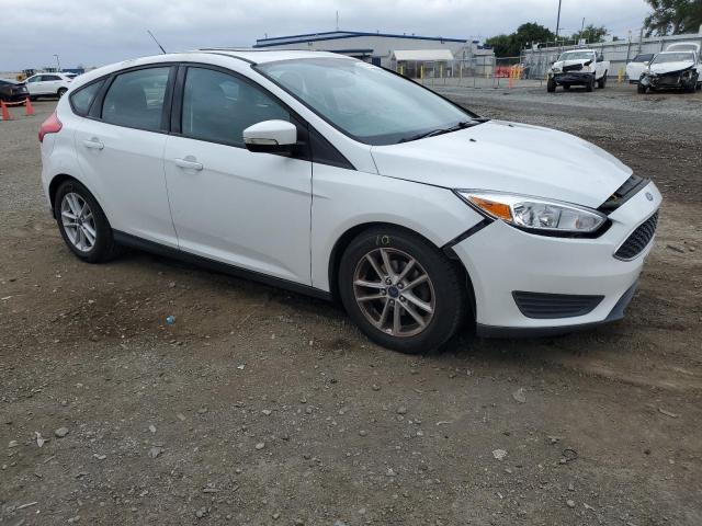 Photo 4 from auction – 2015 FORD FOCUS SE with VIN 1FADP3K27FL272846