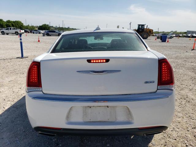 Photo 6 from auction – 2019 CHRYSLER 300 LIMITE with VIN 2C3CCAEG3KH631408