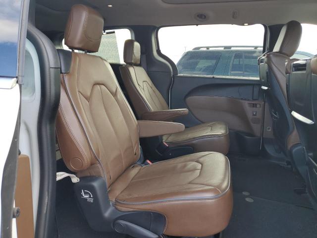 Photo 11 from auction – 2017 CHRYSLER PACIFICA L with VIN 2C4RC1GG8HR635833