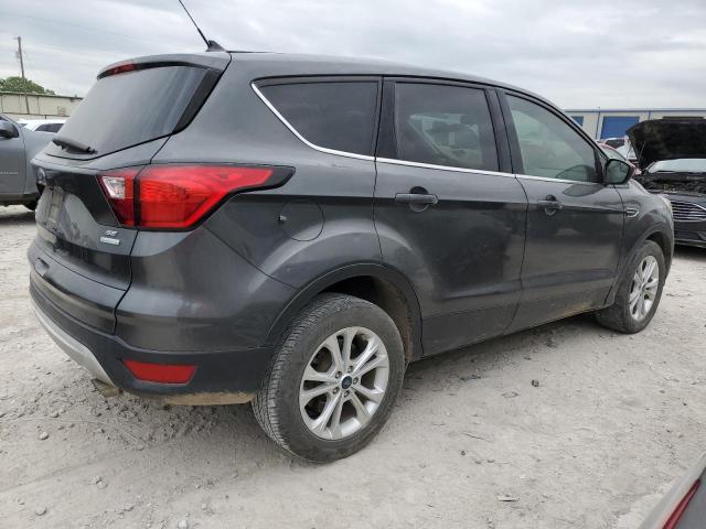 Photo 3 from auction – 2019 FORD ESCAPE SE with VIN 1FMCU0GD2KUC03067