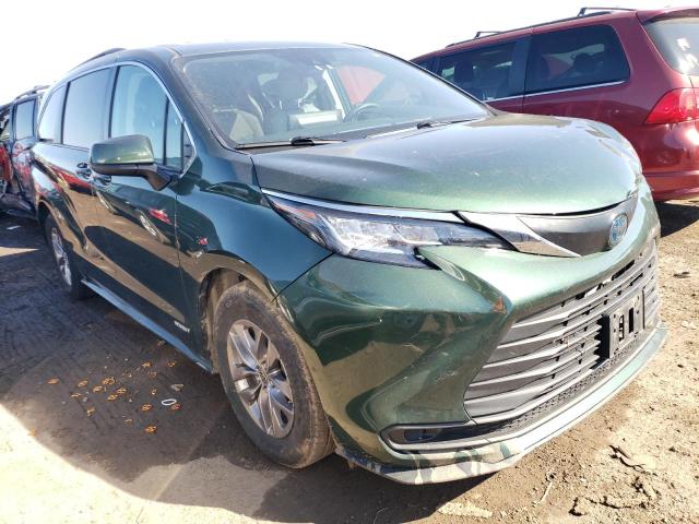 Photo 4 from auction – 2021 TOYOTA SIENNA LE with VIN 5TDKRKEC2MS039396