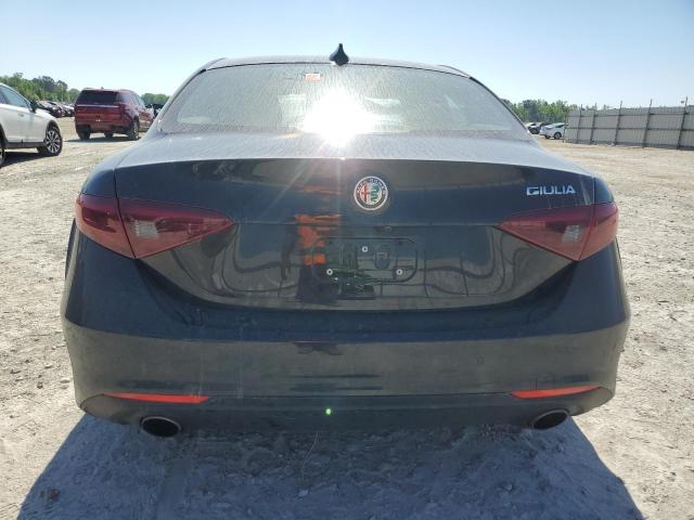 Photo 6 from auction – 2018 ALFA ROMEO GIULIA with VIN ZARFAEBN9J7573474
