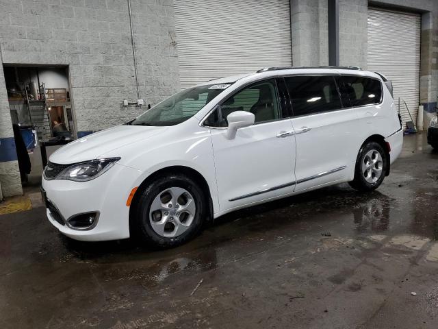 CHRYSLER PACIFICA T 2017 with VIN 2C4RC1EGXHR542797 - Photo from auction