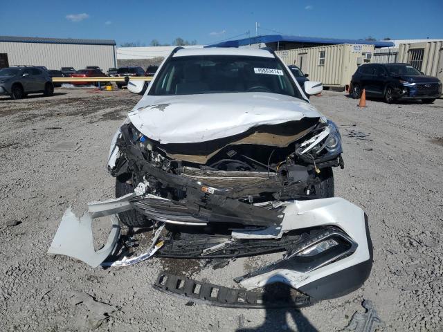 Photo 5 from auction – 2018 HYUNDAI SANTA FE S with VIN 5NMZU3LB9JH076117