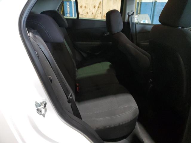 Photo 10 from auction – 2016 CHEVROLET TRAX LS with VIN KL7CJKSB8GB537327