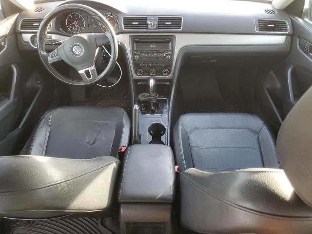 Photo 8 from auction – 2015 VOLKSWAGEN PASSAT S with VIN 1VWAT7A30FC014790