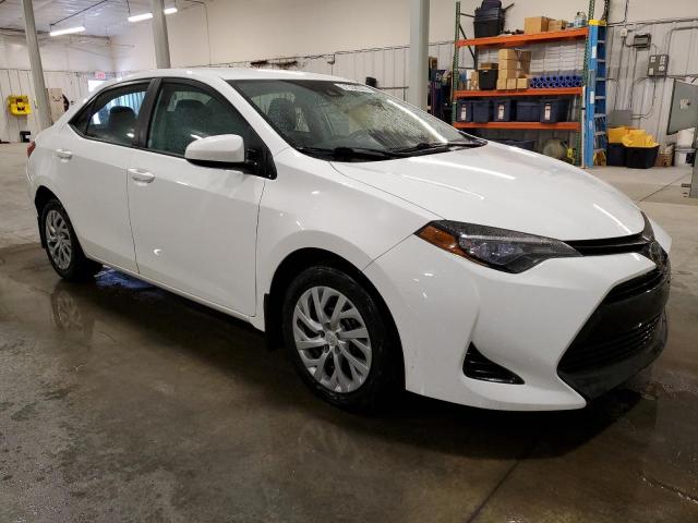 Zdjęcie 4 z aukcji – 2017 TOYOTA COROLLA L z VIN 5YFBURHE3HP643302