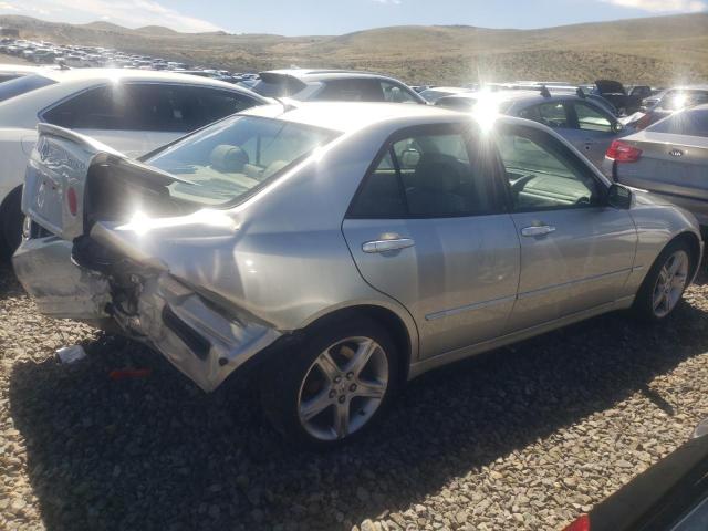 Photo 3 from auction – 2003 LEXUS IS 300 with VIN JTHBD192930080490