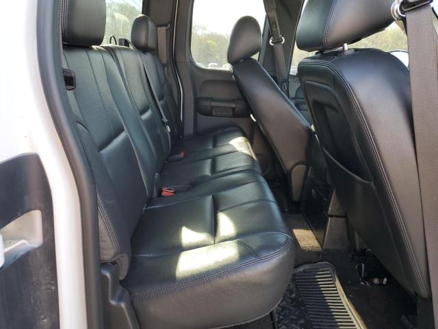 Photo 10 from auction – 2011 GMC SIERRA K15 with VIN 1GTR2VE33BZ328898
