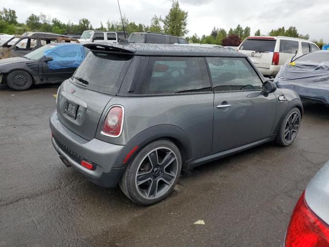 Photo 3 from auction – 2010 MINI COOPER S with VIN WMWMF7C50ATX43674