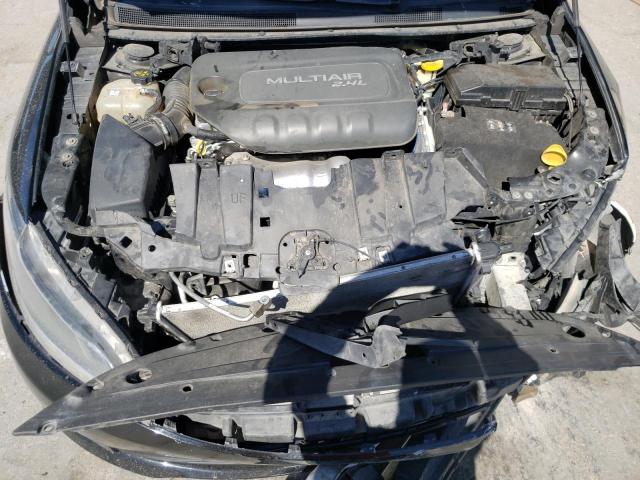 Photo 11 from auction – 2015 CHRYSLER 200 S with VIN 1C3CCCBB7FN723803