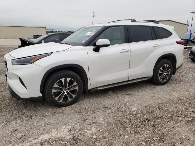 Photo 1 from auction – 2021 TOYOTA HIGHLANDER with VIN 5TDGZRBHXMS117468