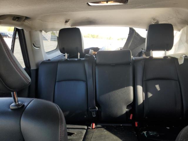Photo 10 from auction – 2019 TOYOTA 4RUNNER SR with VIN JTEBU5JRXK5634053