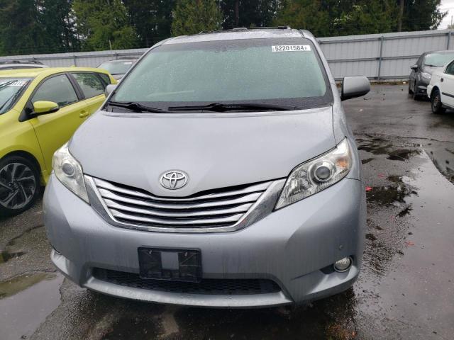 Photo 5 from auction – 2011 TOYOTA SIENNA XLE with VIN 5TDDK3DC3BS022267