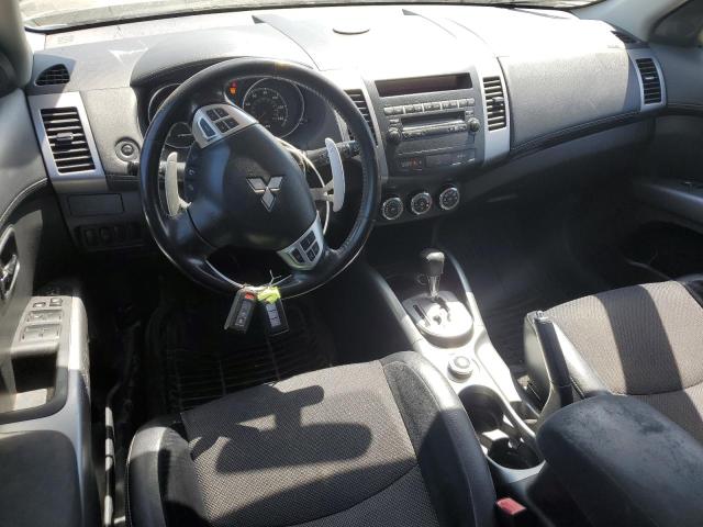 Photo 8 from auction – 2010 MITSUBISHI OUTLANDER with VIN JA4JT4AX1AZ019386