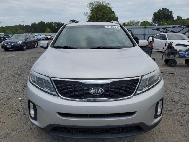 Photo 5 from auction – 2015 KIA SORENTO LX with VIN 5XYKT3A64FG562734