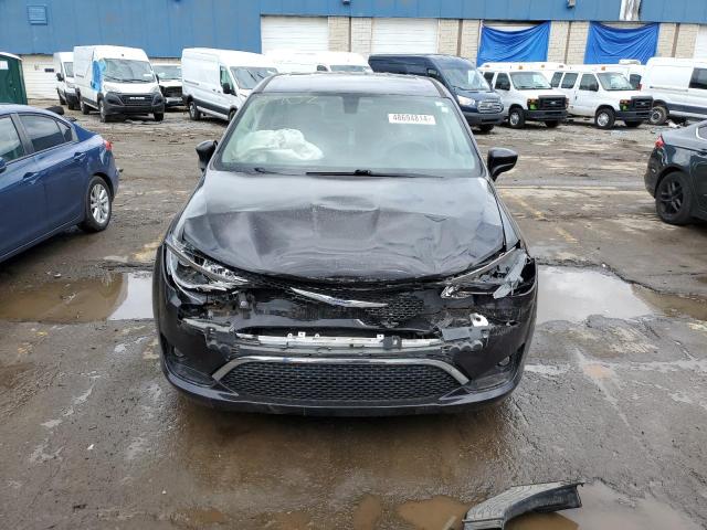 Photo 5 from auction – 2017 CHRYSLER PACIFICA T with VIN 2C4RC1BG7HR845086