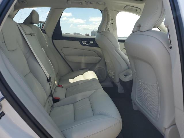 Photo 10 from auction – 2023 VOLVO XC60 PLUS with VIN YV4L12RE0P1253308