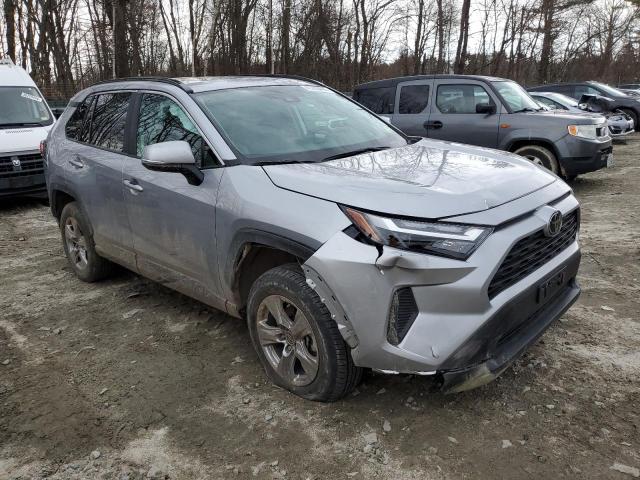 Photo 4 from auction – 2022 TOYOTA RAV4 XLE with VIN 2T3P1RFV8NC320299
