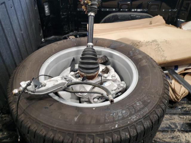 Photo 12 from auction – 2022 CHEVROLET SILVERADO with VIN 3GCPYJEK7NG197839
