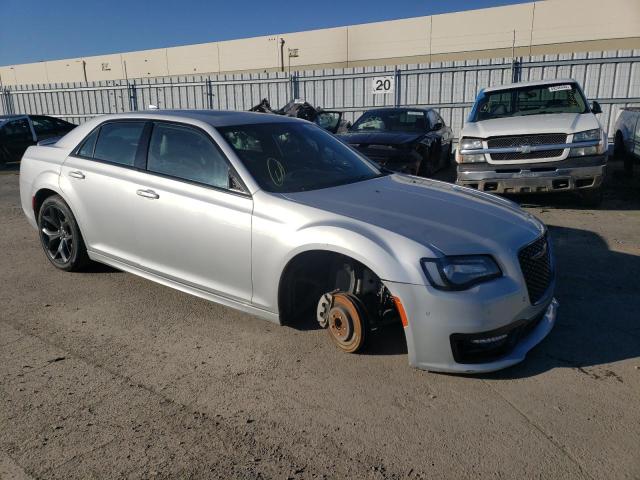 Photo 4 from auction – 2022 CHRYSLER 300 S with VIN 2C3CCABT2NH190778