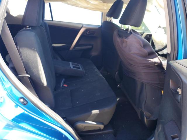 Photo 10 from auction – 2018 TOYOTA RAV4 LE with VIN JTMZFREVXJJ199374