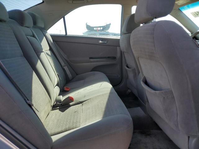 Photo 10 from auction – 2005 TOYOTA CAMRY LE with VIN 4T1BF30K35U108845