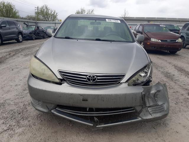 Photo 5 from auction – 2005 TOYOTA CAMRY LE with VIN 4T1BE32K65U985281