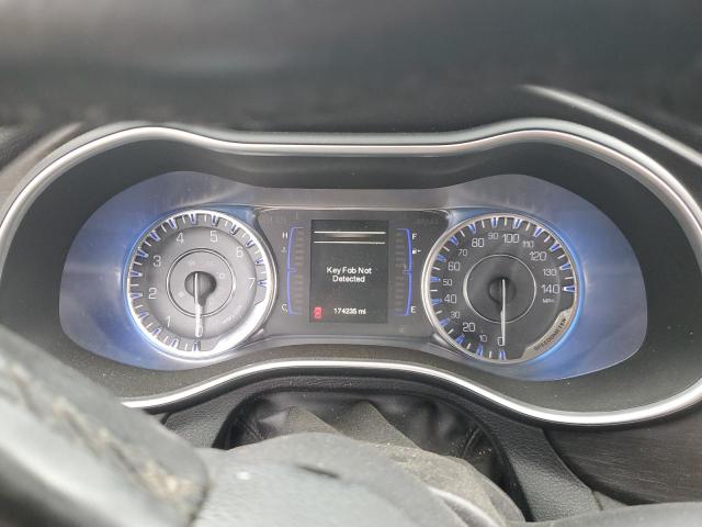 Photo 9 from auction – 2015 CHRYSLER 200 LIMITE with VIN 1C3CCCAB0FN745255