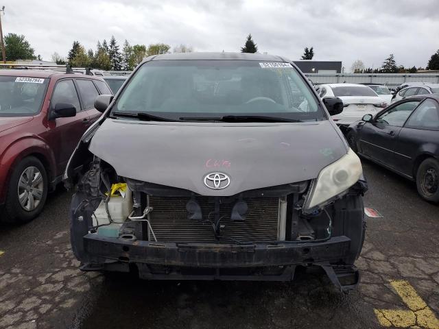 Photo 5 from auction – 2013 TOYOTA SIENNA LE with VIN 5TDKK3DC6DS364306