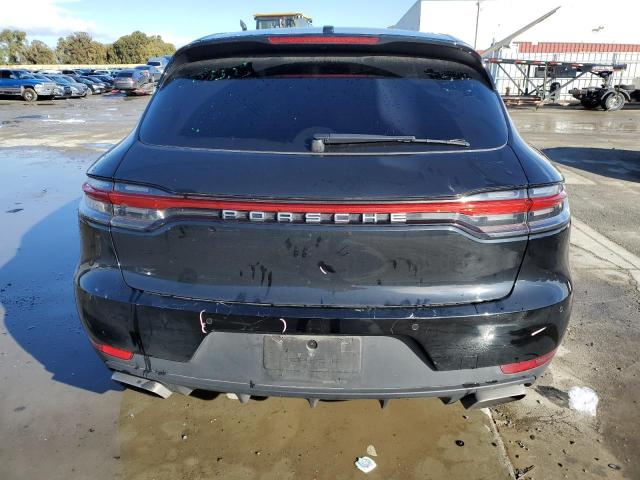 Photo 6 from auction – 2019 PORSCHE MACAN with VIN WP1AA2A59KLB03649