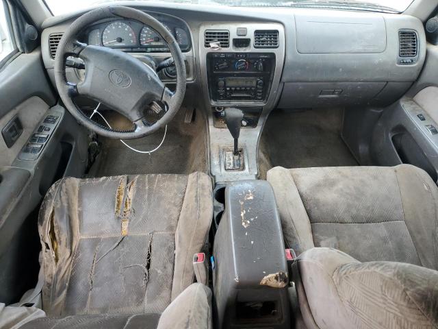 Photo 8 from auction – 2001 TOYOTA 4RUNNER SR with VIN JT3GN86R110180552