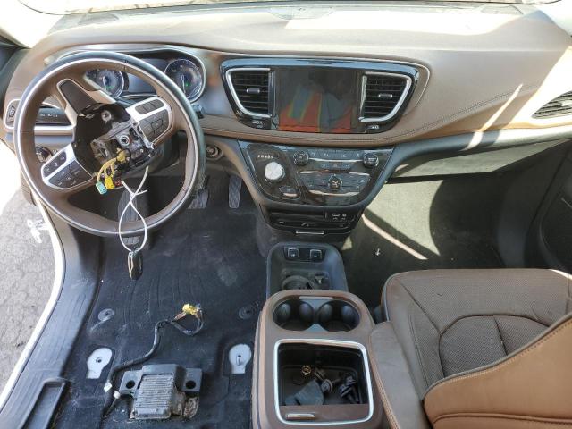 Photo 8 from auction – 2017 CHRYSLER PACIFICA L with VIN 2C4RC1GG4HR643301