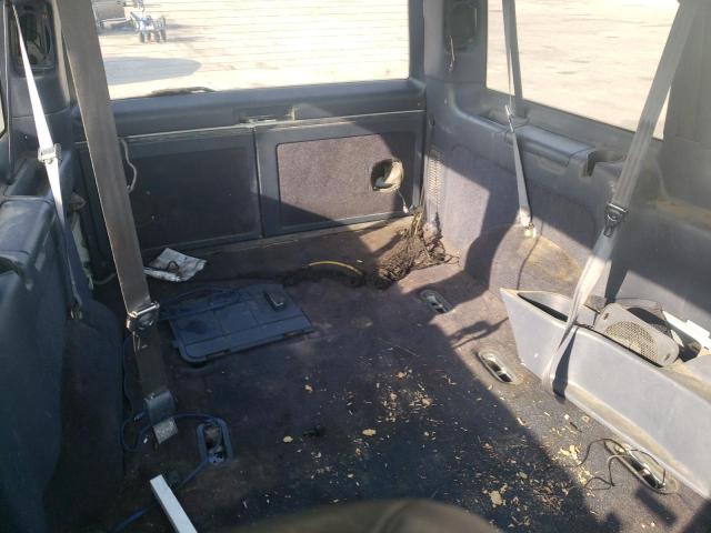 Photo 11 from auction – 2000 CHEVROLET ASTRO with VIN 1GNDM19W8YB134846