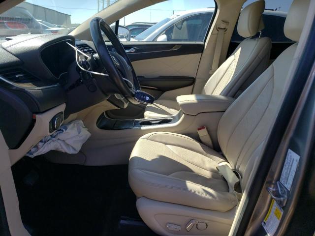 Photo 7 from auction – 2017 LINCOLN MKC RESERV with VIN 5LMCJ3D92HUL23984