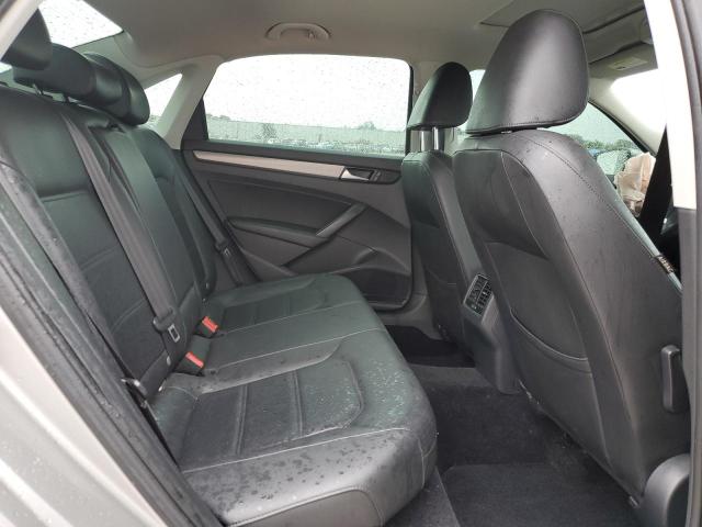 Photo 10 from auction – 2014 VOLKSWAGEN PASSAT SE with VIN 1VWBT7A34EC071626