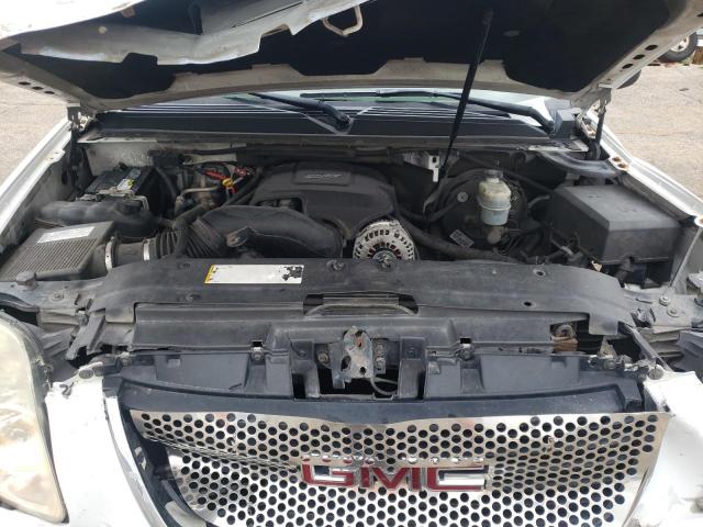 Photo 12 from auction – 2007 GMC YUKON with VIN 1GKFC13J57R301918