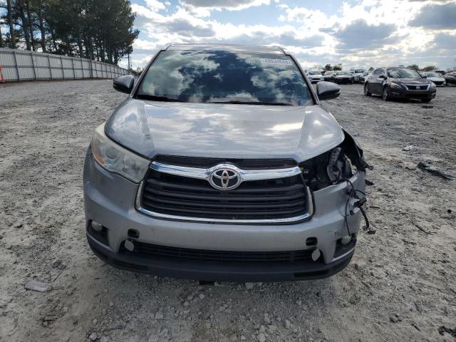 Photo 5 from auction – 2014 TOYOTA HIGHLANDER with VIN 5TDKKRFH9ES027657