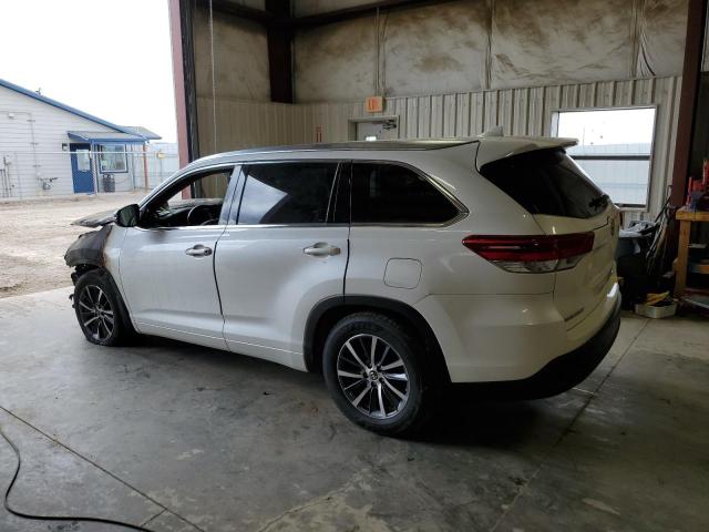 Photo 2 from auction – 2017 TOYOTA HIGHLANDER with VIN 5TDJZRFH3HS472407