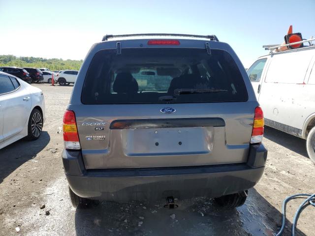Photo 6 from auction – 2004 FORD ESCAPE XLT with VIN 1FMCU93124KB41040