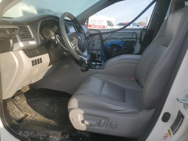 Photo 7 from auction – 2016 TOYOTA HIGHLANDER with VIN 5TDJKRFH7GS273346