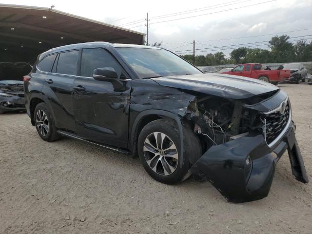 Photo 4 from auction – 2020 TOYOTA HIGHLANDER with VIN 5TDGZRAH7LS018459