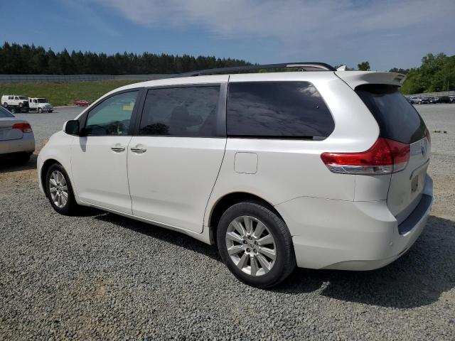 Photo 2 from auction – 2011 TOYOTA SIENNA XLE with VIN 5TDDK3DC3BS016291