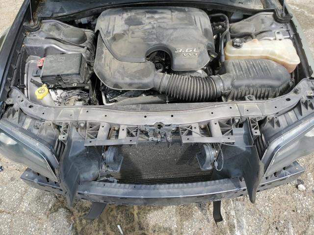 Photo 11 from auction – 2018 CHRYSLER 300 S with VIN 2C3CCABG9JH278224
