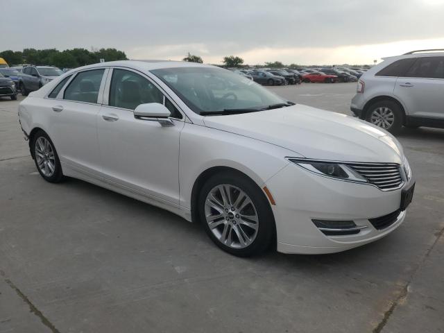 Photo 4 from auction – 2016 LINCOLN MKZ with VIN 3LN6L2JK7GR632724
