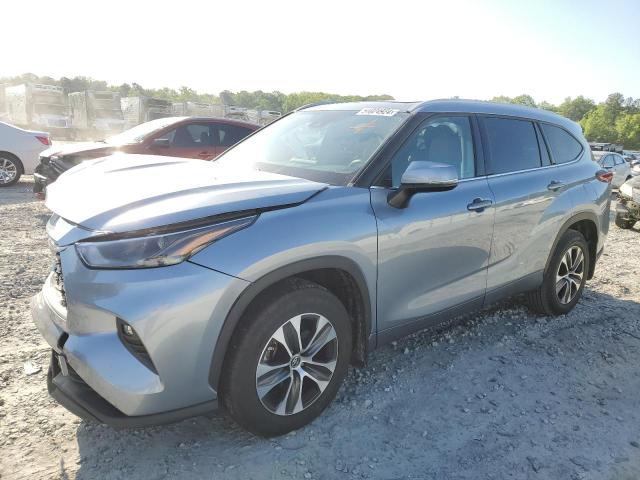 TOYOTA HIGHLANDER 2022 with VIN 5TDGZRBH6NS251637 - Photo from auction