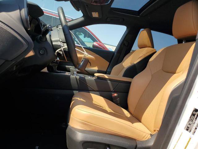 Photo 7 from auction – 2023 LEXUS RX 350 PRE with VIN JTJCHMAA0P2006199