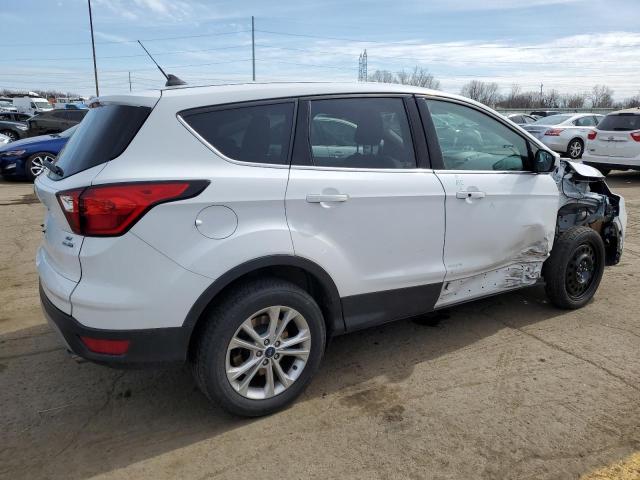 Photo 3 from auction – 2019 FORD ESCAPE SE with VIN 1FMCU9GDXKUC18470