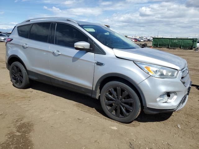 Photo 4 from auction – 2017 FORD ESCAPE TIT with VIN 1FMCU9J90HUE17945