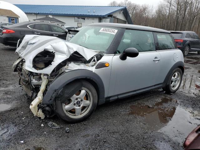 MINI COOPER 2010 with VIN WMWMF3C56ATZ27669 - Photo from auction